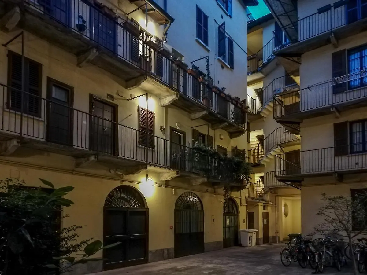 Daire Heart Of Porta Venezia - Cozy City Loft - 2Mts To M4 Metro Milano